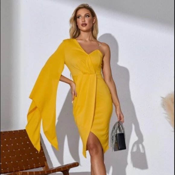 SHEIN Dresses & Skirts - Asymmetric Hem One Shoulder Dress